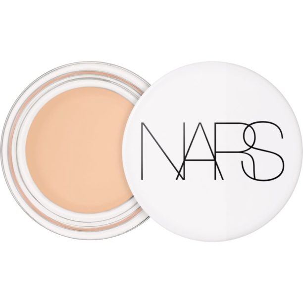 NARS LIGHT REFLECTING EYE BRIGHTENER озаряващ коректор за околоочната област цвят NIGHT SWAN 6 гр. на ниска цена