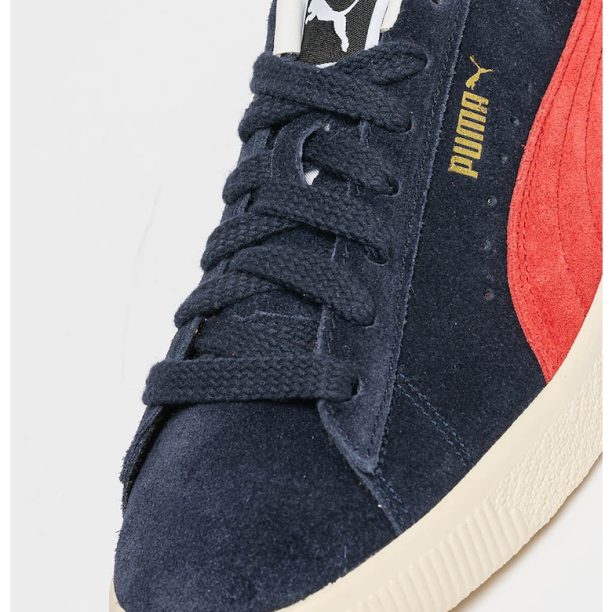 Велурени спортни обувки Suede VTG Puma