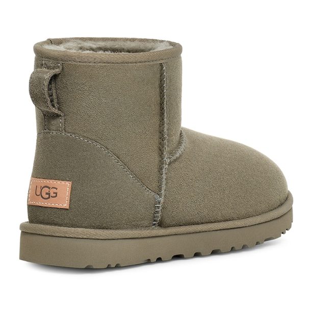 Непромокаеми велурени боти Classic Mini II UGG