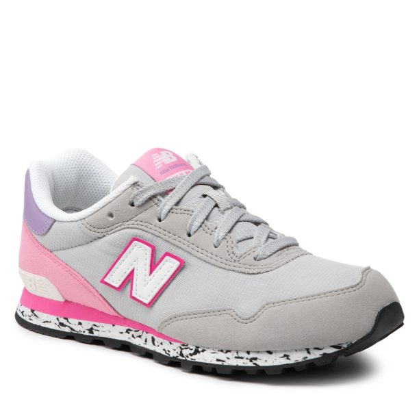 Сникърси New Balance в Сив цвят