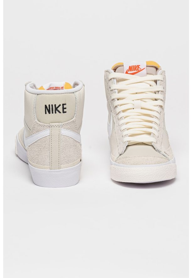 Спортни обувки Blazer Mid '77 Pro Club Nike