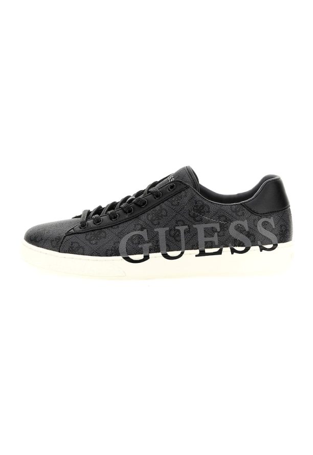 Спортни обувки от еко кожа с лого Guess