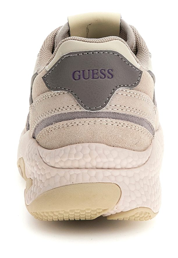 Спортни обувки с велур Guess