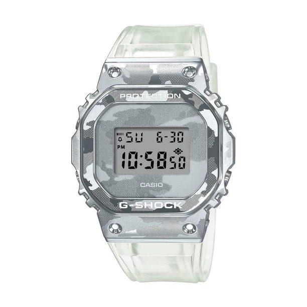 Часовник Casio G-SHOCK - GM-5600SCM-1ER ниска цена