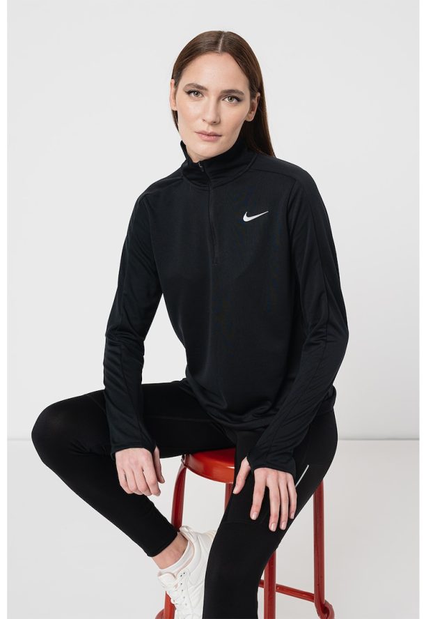 Блуза за бягане с Dri-FIT и цепки за палеца Nike