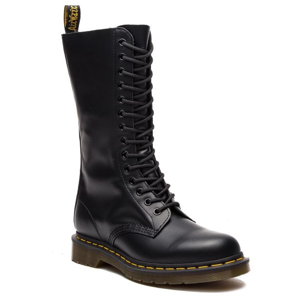 Кубинки Dr. Martens в Черен цвят