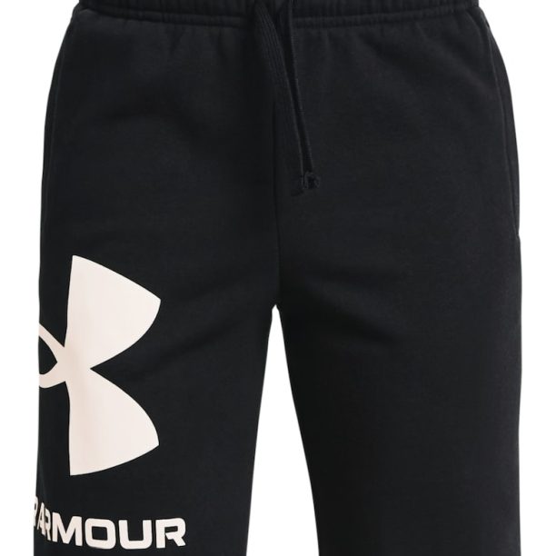 Къс фитнес панталон Rival с лого Under Armour