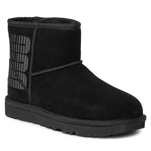 Обувки Ugg в Черен цвят