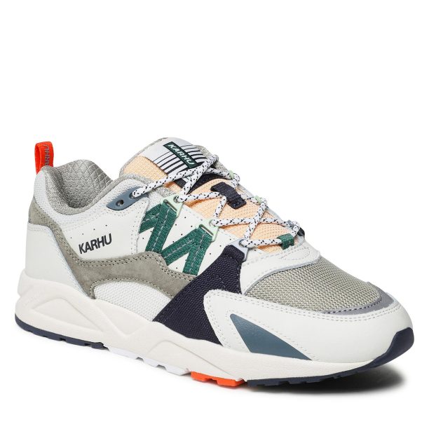 Сникърси Karhu