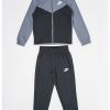 Спортен екип Sportswear с цип с лого Nike