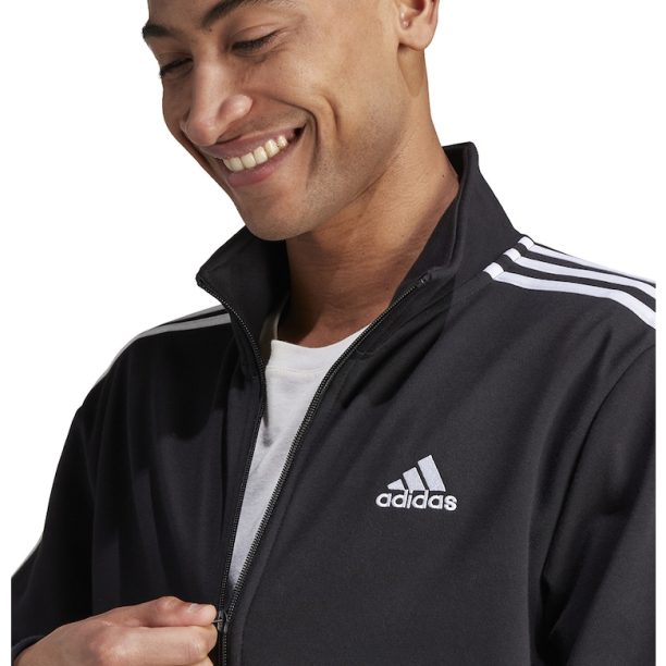 Спортен екип с лого и джобове встрани adidas Sportswear