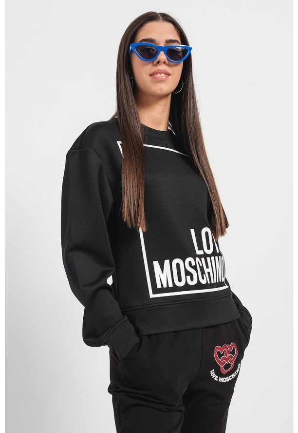 Суитшърт с овално деколте и логоь Love Moschino