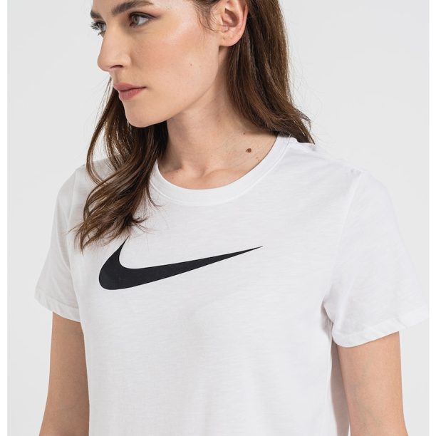 Тренировъчна тениска с Dri-FIT и лого Nike