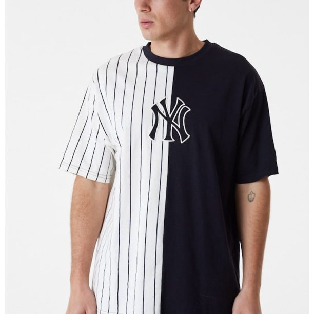 Уголемена тениска New York Yankees на райе New Era