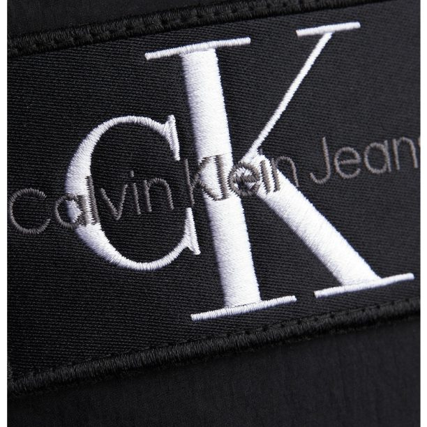 Уголемено капитонирано зимно яке CALVIN KLEIN JEANS