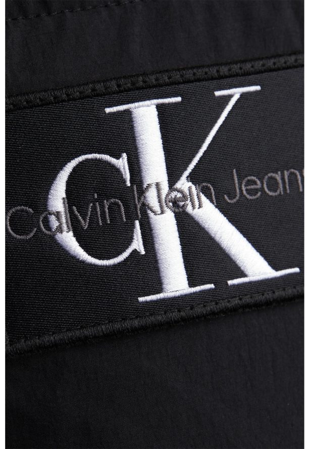 Уголемено капитонирано зимно яке CALVIN KLEIN JEANS