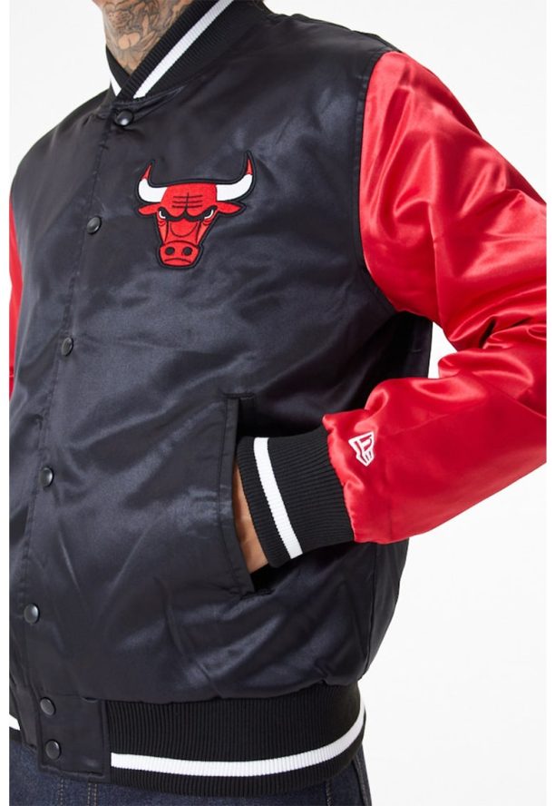 Яке бомбър Chicago Bulls New Era