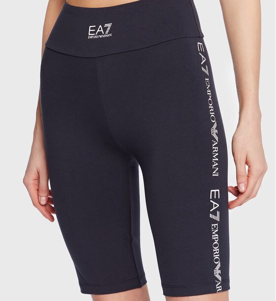 Спортни шорти EA7 Emporio Armani за Жени