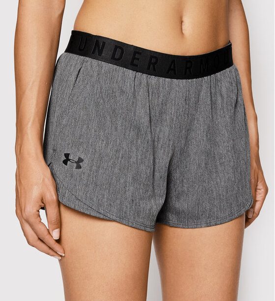 Спортни шорти Under Armour за Жени