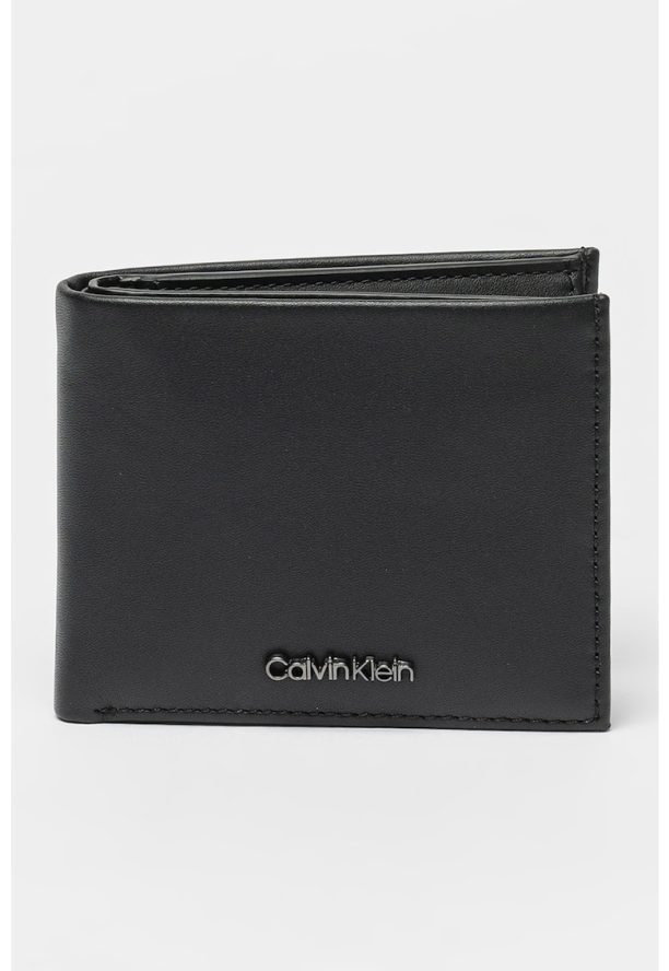 Кожен портфейл с метално лого CALVIN KLEIN