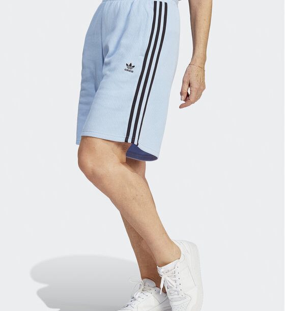 Спортни шорти adidas за Жени