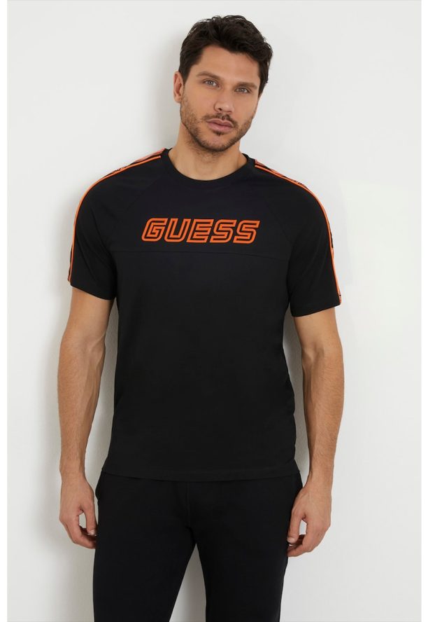 Тениска със стандартна кройка и лого Guess