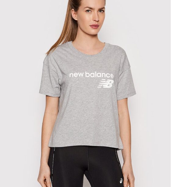 Тишърт New Balance за Жени