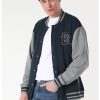 Яке Varsity с капси COLINS