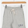 Къс панталон с връзка GAP