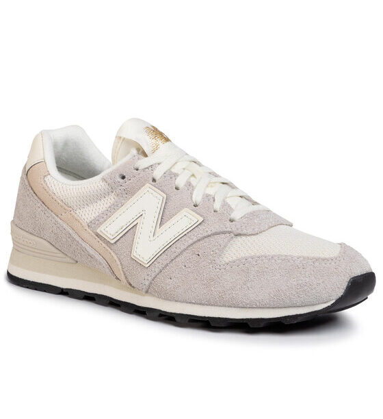 Сникърси New Balance за Жени