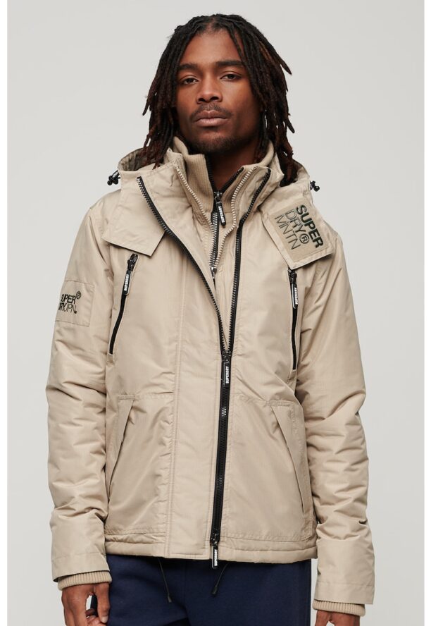 Зимно яке Mountain Windcheater SUPERDRY