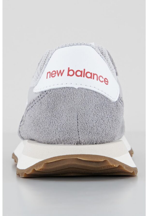 Спортни обувки 237 с велур New Balance