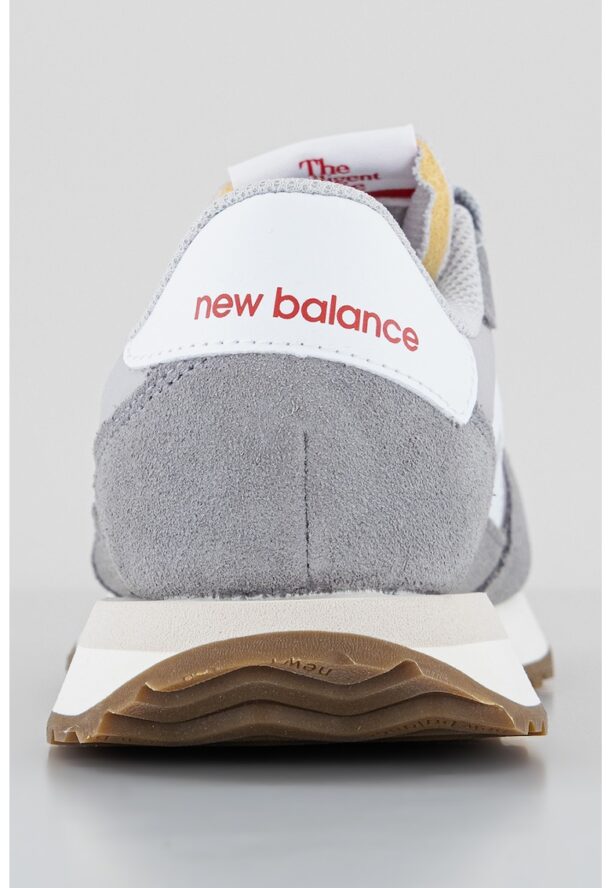 Спортни обувки 237 с велур New Balance