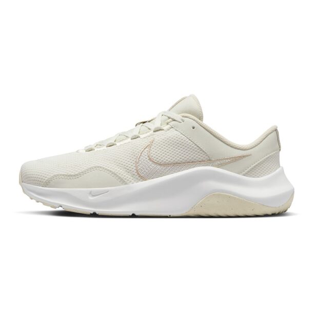 Спортни обувки Legend Essential 3 NN Premium Nike