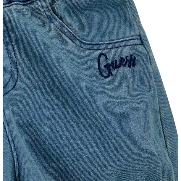 Тениска и шорти GUESS JEANS