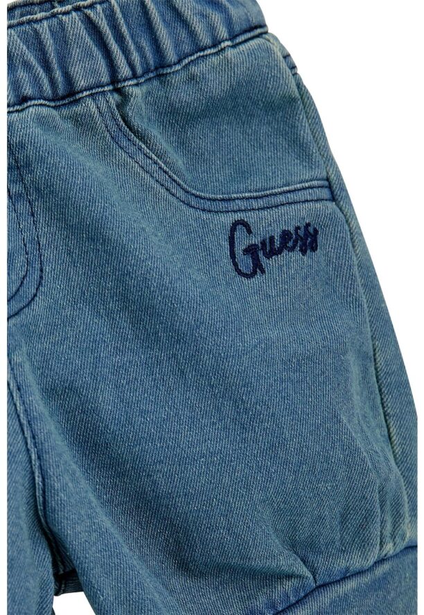 Тениска и шорти GUESS JEANS