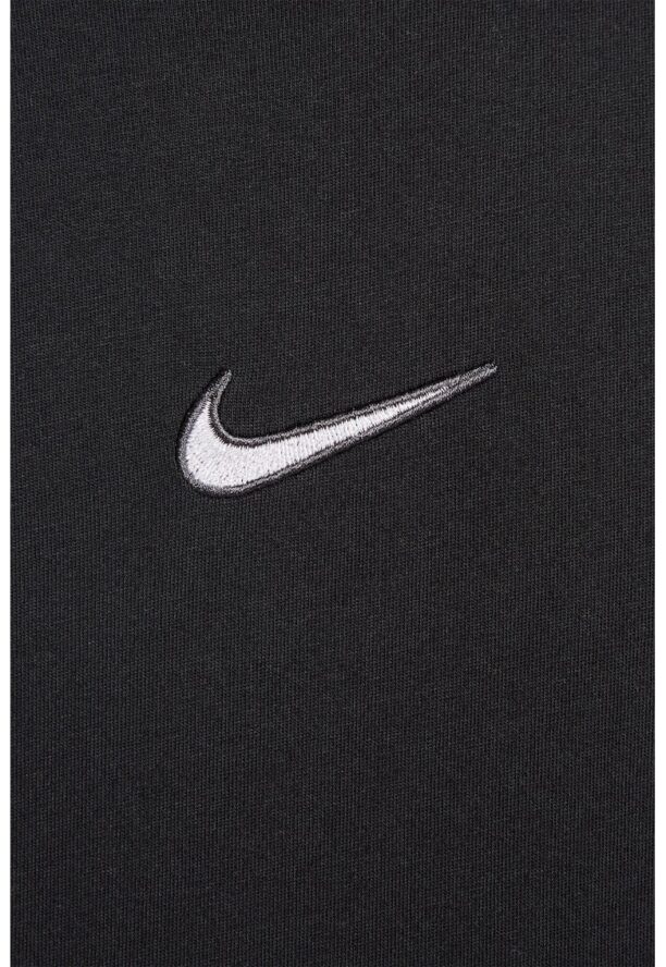 Тениска с лого Nike