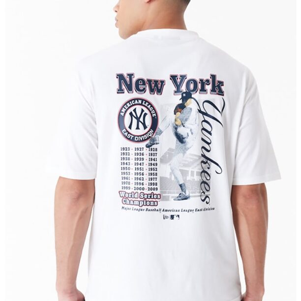 Уголемена тениска с щампа на New York Yankees New Era