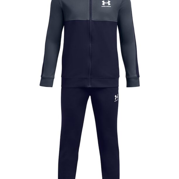 Фитнес екип с лого Under Armour