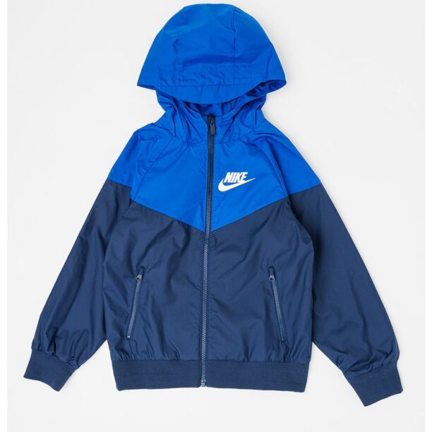 Яке Windrunner с цип и лого Nike