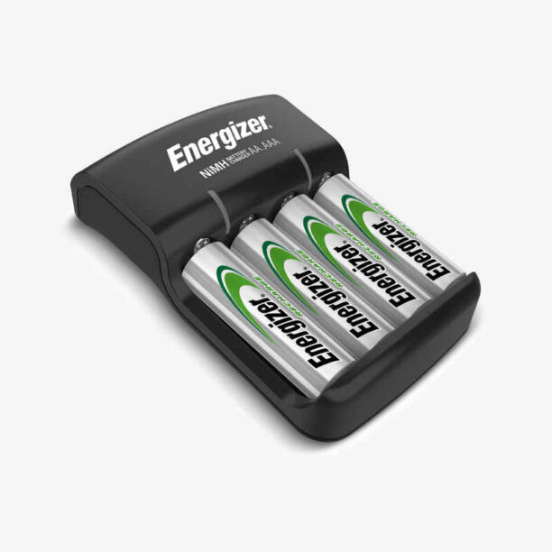 Зарядно за батерии energizer nimh usb 4 aa/aaa + 4 батерии aa/hr06