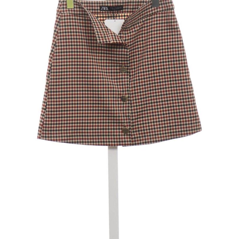 Пола ZARA