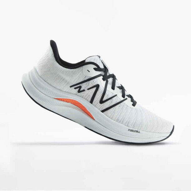 Мъжки обувки за бягане new balance propel v4