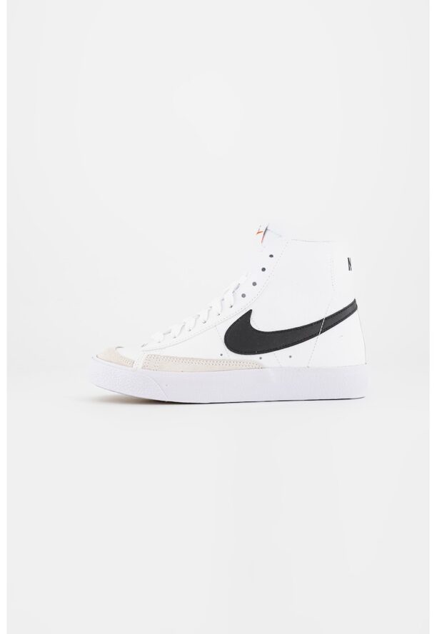 Кожени спортни обувки Blazer Mid '77 с велур Nike