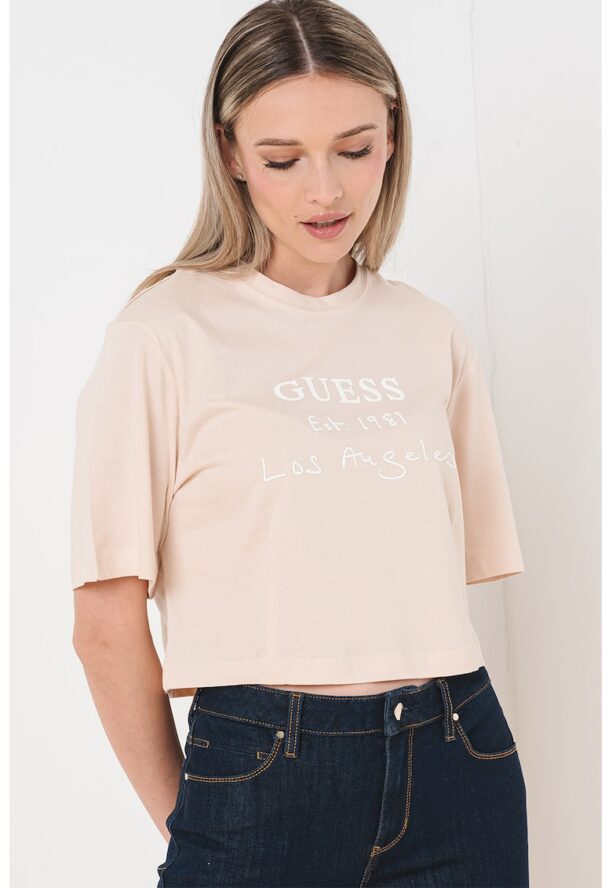 Къса фитнес тениска с принт GUESS