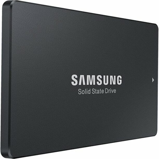 Памет SSD 3.84TB