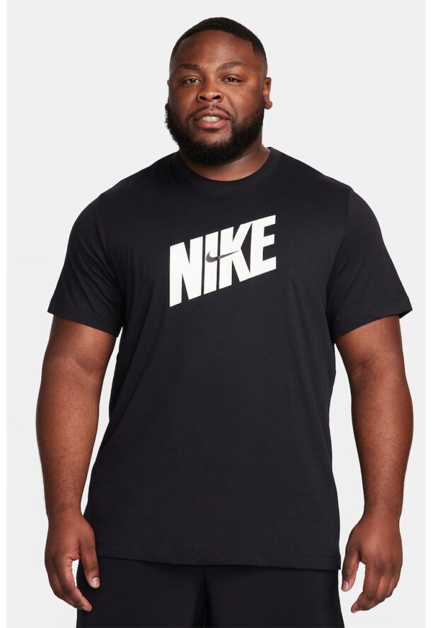 Спортна тениска с Dri-FIT и лого Nike