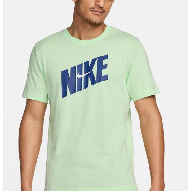 Спортна тениска с Dri-FIT и лого Nike