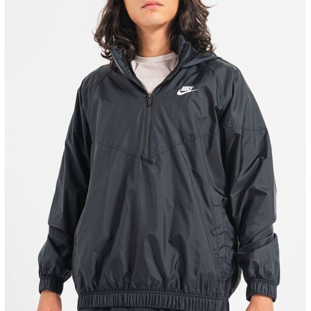 Яке Sportswear Windrunner Nike