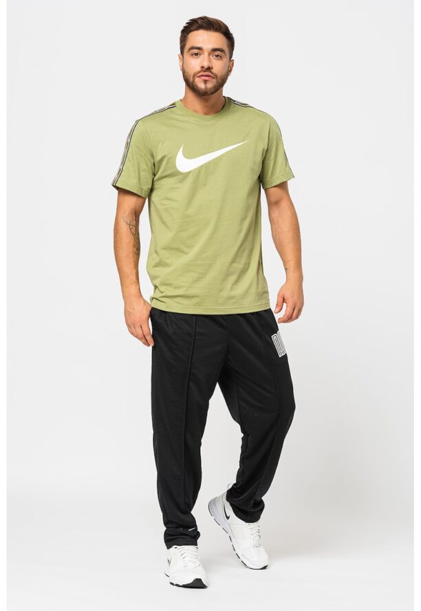 Тениска Sportswear Repeat с овално деколте - DX2032-011 21150 Nike